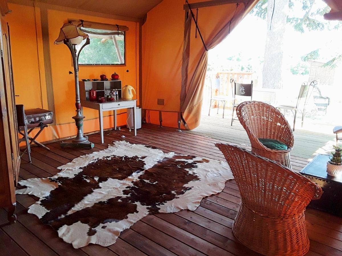 Le Lodge De Loge & Broc La Possonniere Luaran gambar