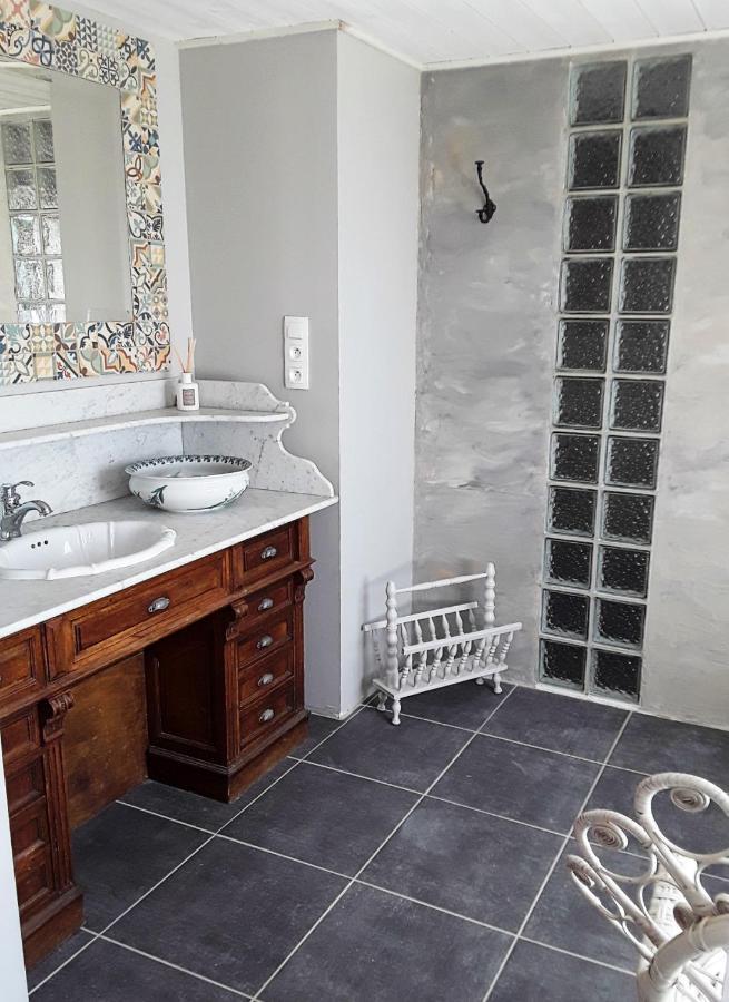 Le Lodge De Loge & Broc La Possonniere Luaran gambar